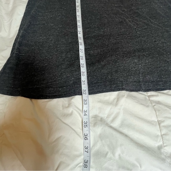 NWT Gray Hogs Razorbacks Women’s T-Shirt 2XL - Picture 4 of 10